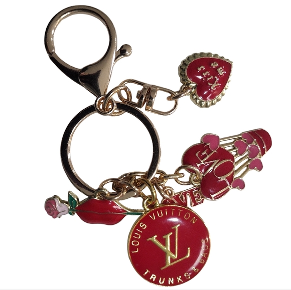 Louis Vuitton Handbags - Louis Vuitton Trunks & Bags Charm, 25mm Round, RED